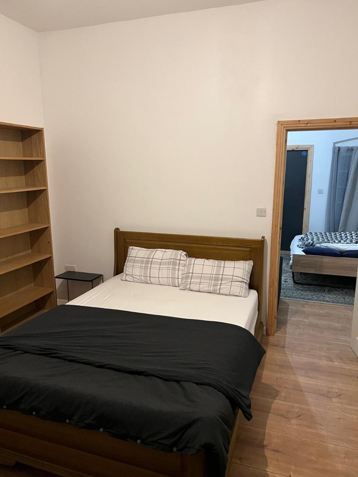 New Flat, Own Bathroom, Sitting Room & Large Bedroom - Walsall Bescot Ngoại thất bức ảnh